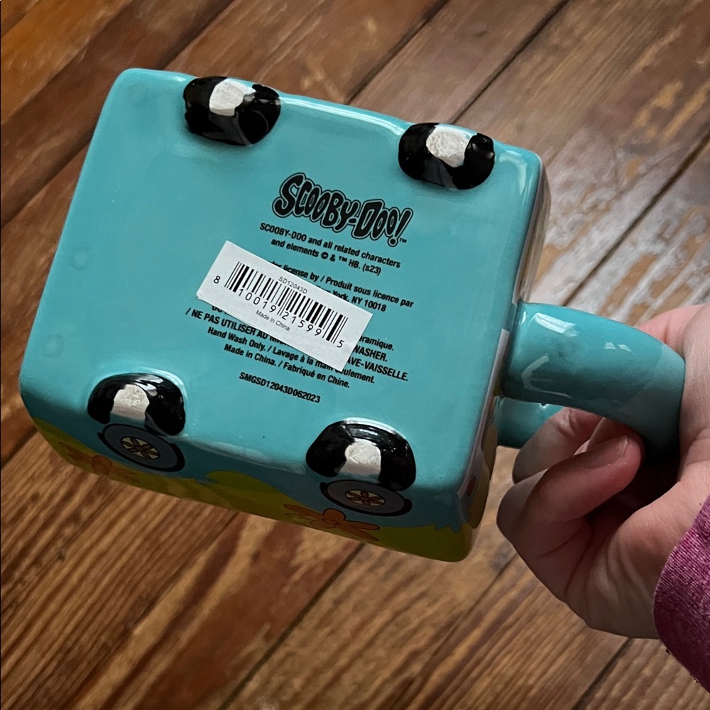 Scooby-Doo Mystery Machine Mug - Blue - Picture 2 of 4